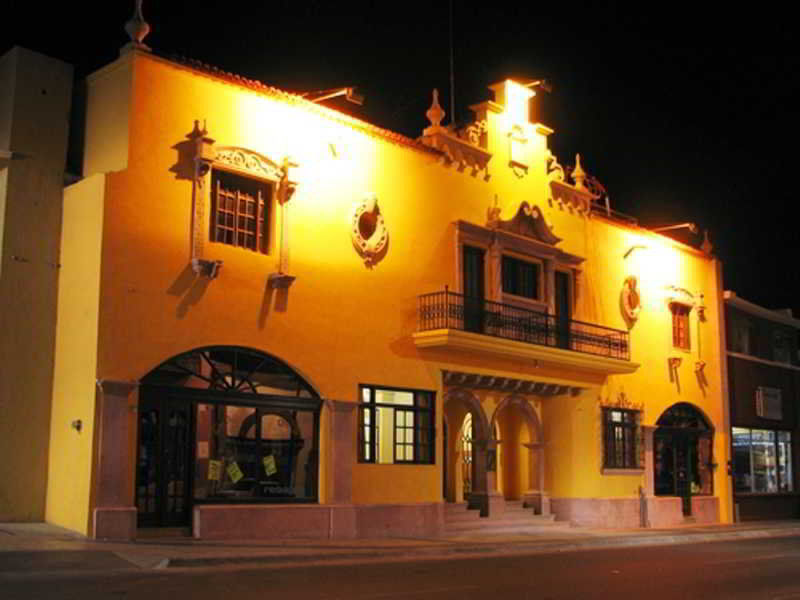 Urdinola Hotel